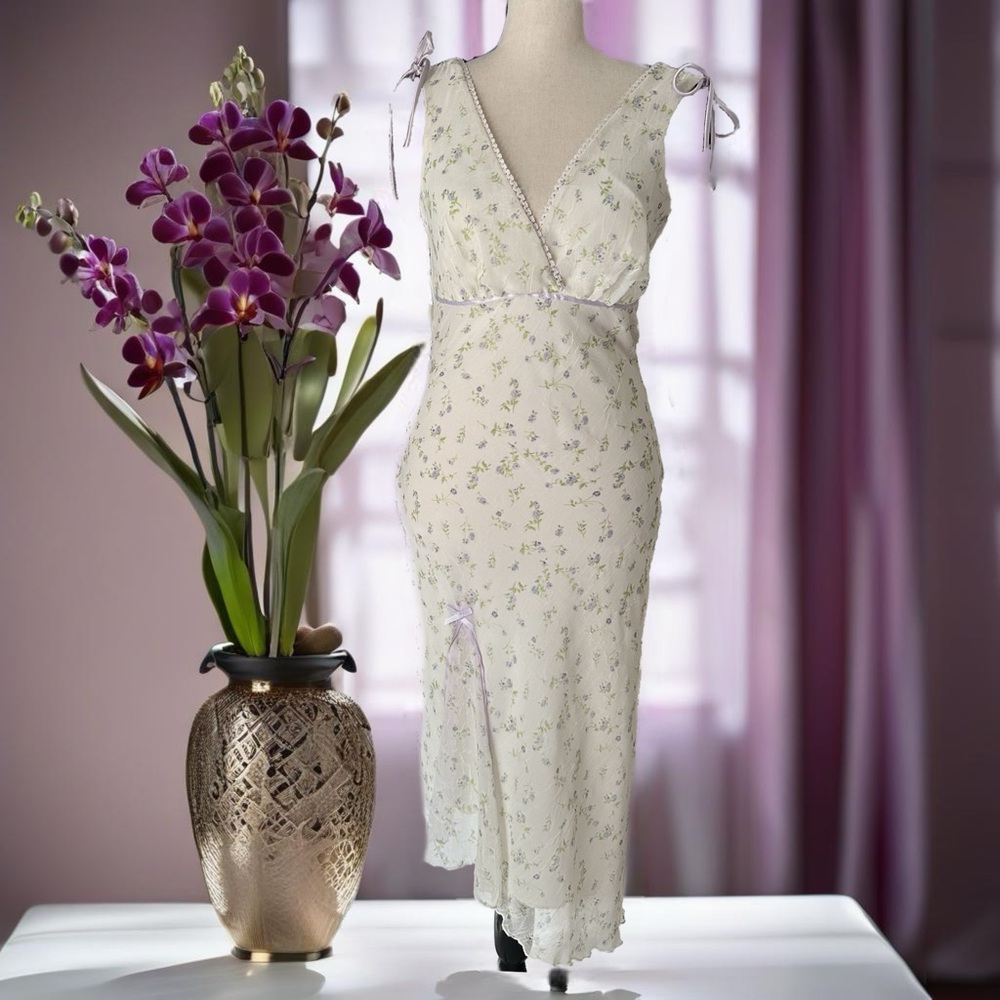 Rampage White Floral Dress